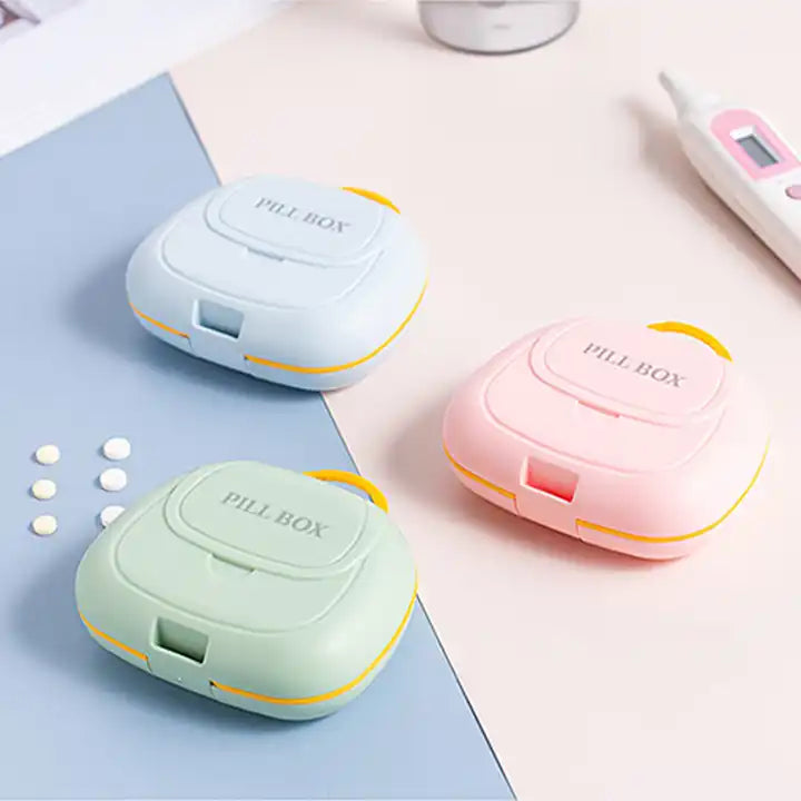 7-Day Pill Organizer – Weekly Medicine Box with Easy Open Lids