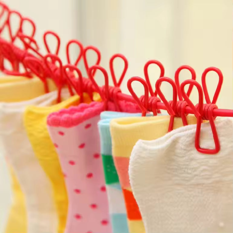 Portable Travel Clothesline with 12 Clothespins