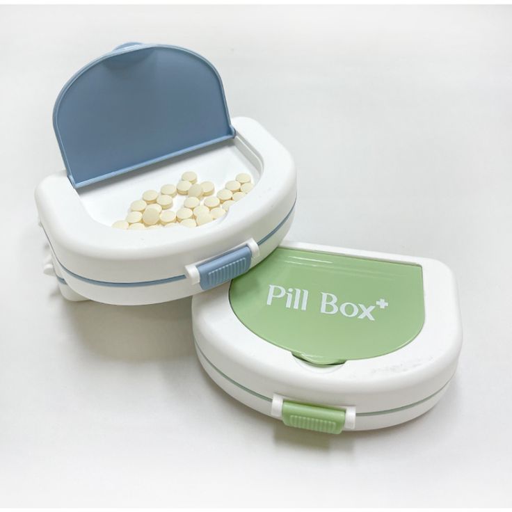 Portable Pill Box – Keep Your Meds Organized Anywhere