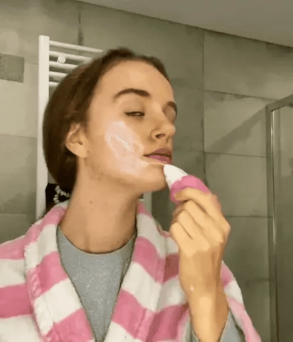 Facial Beauty - Silicone Ice Cube Face Roller